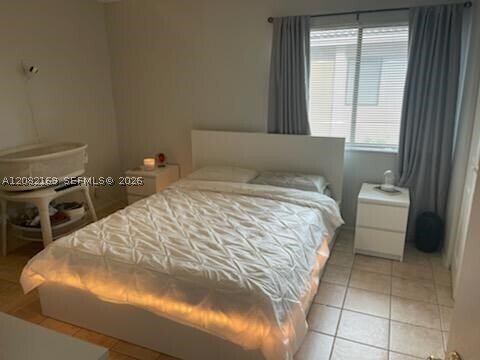 Photo - 2671 Riverside Dr Unit 7