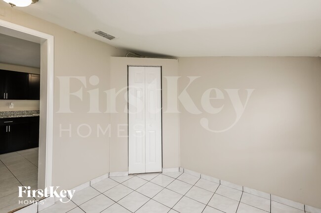 Photo - 5826 N Farragut Dr