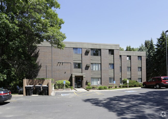 Eldorado Oaks/Maples Apartments