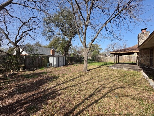 Photo - 10909 Hillside Oak Ln