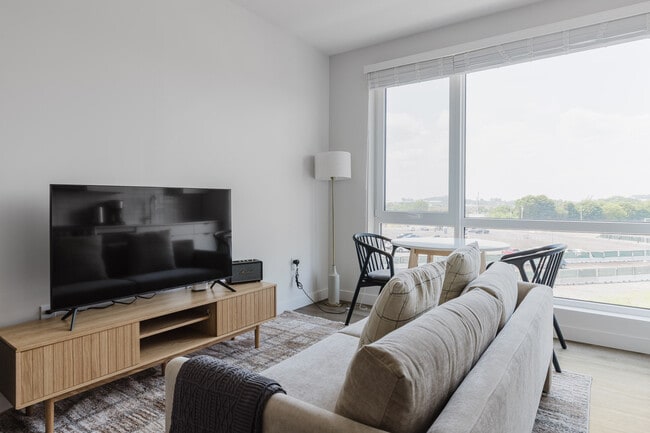 Photo - 50 Salt St Unidad FL4-ID1094