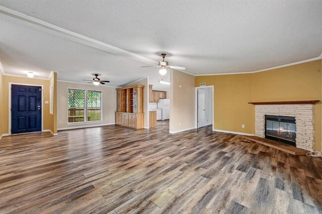 Photo - 241 Glenwood Dr
