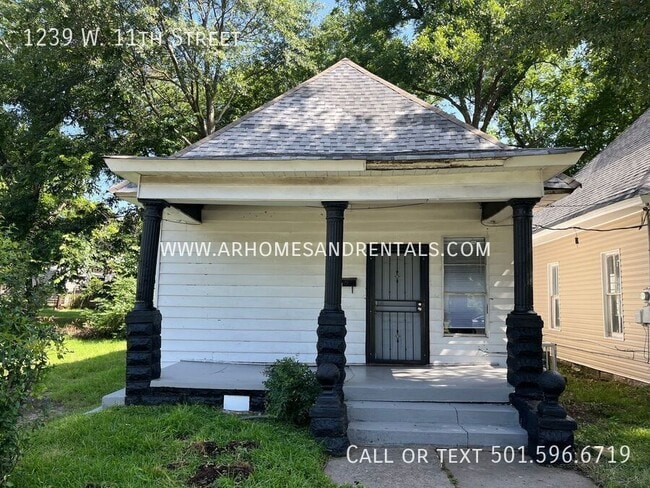 Building Photo - 1239 W 11th St Rental