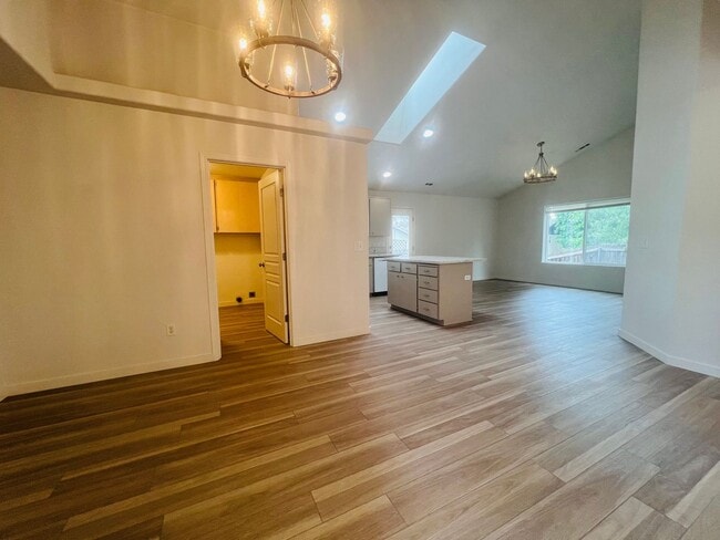 Photo - 1537-1539 Hartell St Unidad 1537 Hartell St