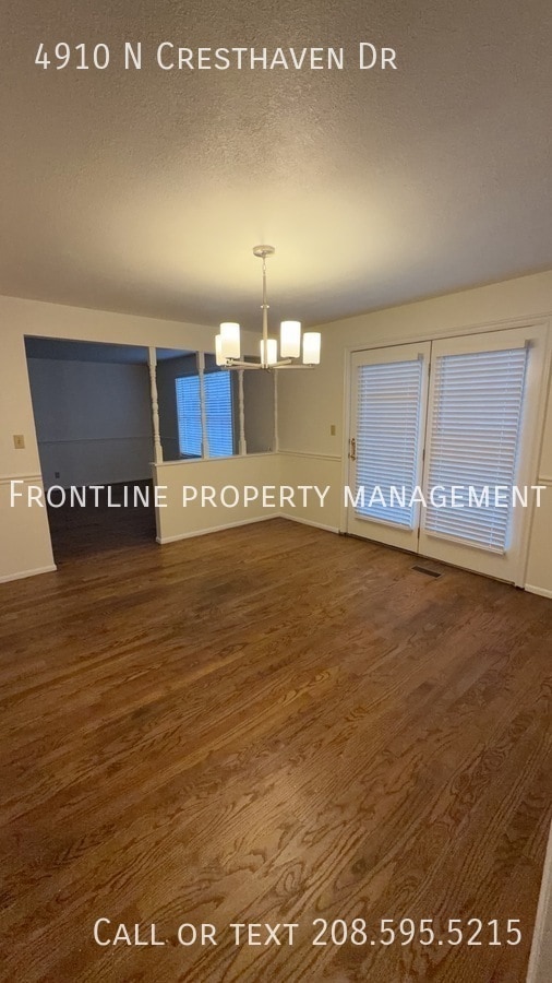 Photo - 4910 Cresthaven Dr