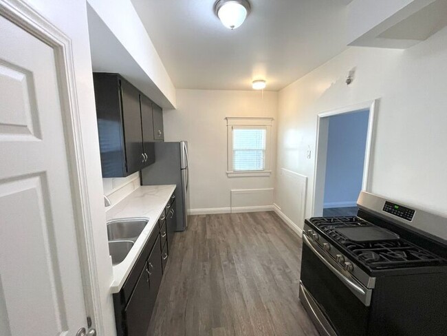 Photo - 426-430 West 22nd Street