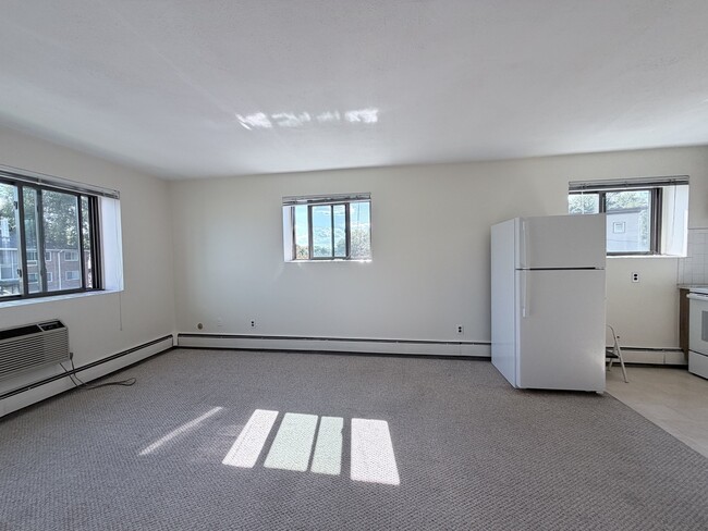 192 Salem St Unit 9