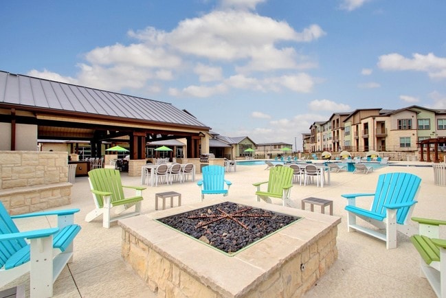 Photo - Enclave Falcon Pointe