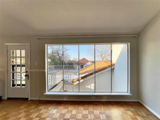 Photo - 3119 Lakeside Dr