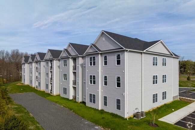 Photo - Oak Tree Apartments