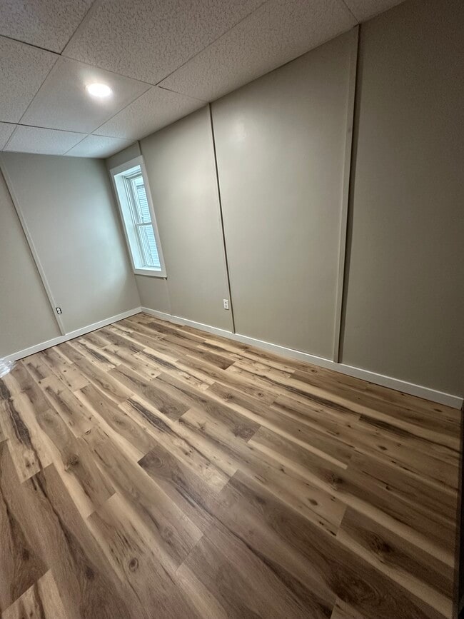 Photo - 415 S James St