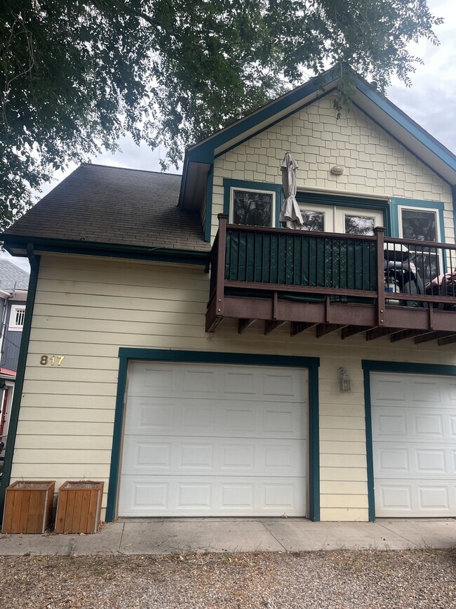 Building Photo - 817 Pitkin Ave Rental
