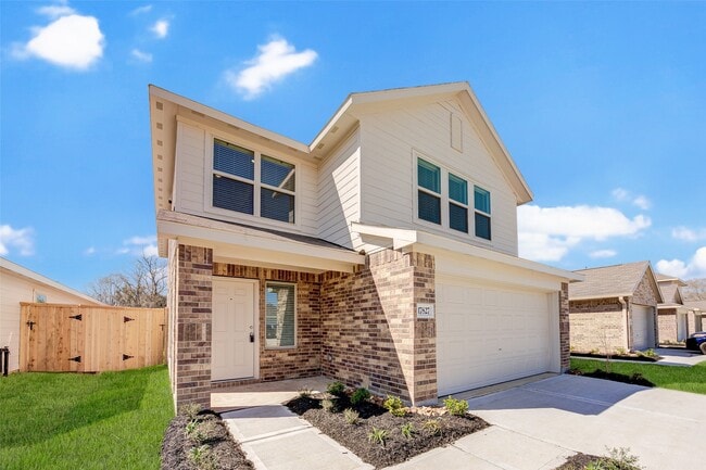 Photo - 17827 Pemswood Dr