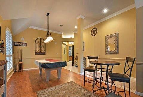 Photo - 102 Champions Ct