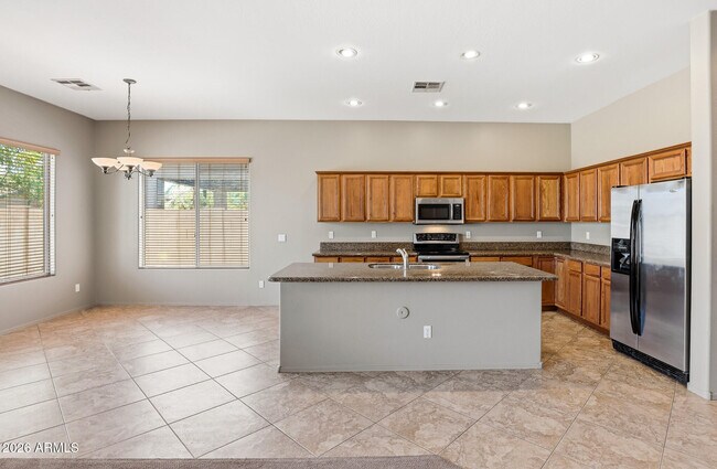 Photo - 18185 W Rimrock St
