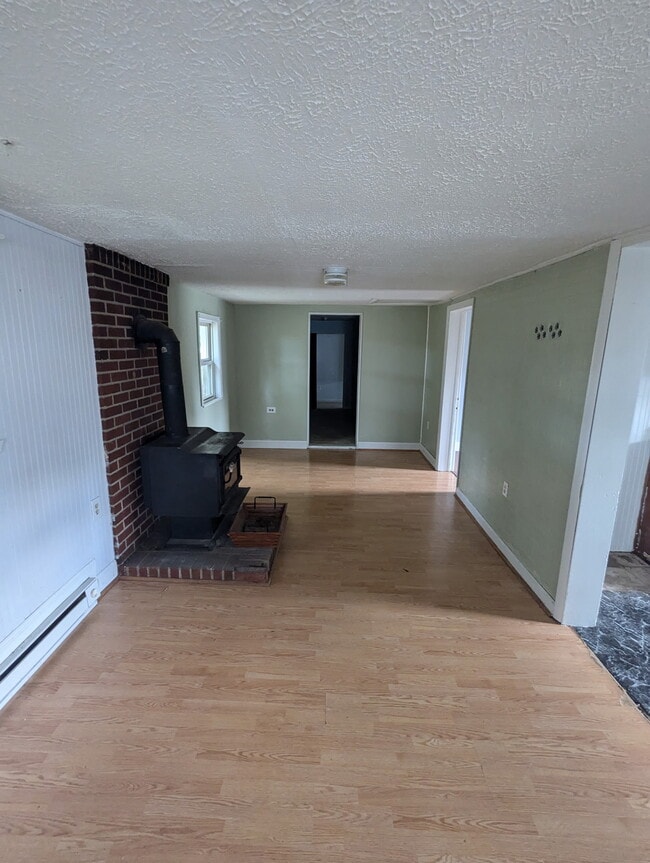 Photo - 2353 Little Georgetown Rd