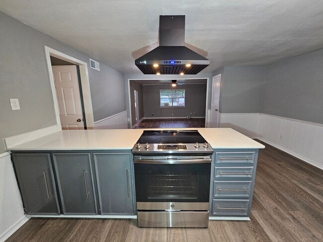 Photo - 10217 Teagarden Rd Unit Apt B