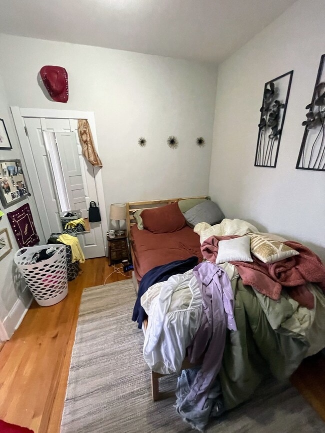 Photo - 1111 W Grace St Unit 3R