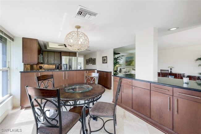 Photo - 4451 Gulf Shore Blvd N Unidad 405