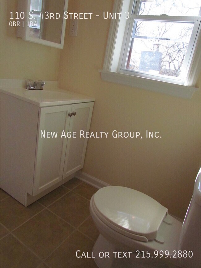 Photo - 110 S 43rd St Unit 3