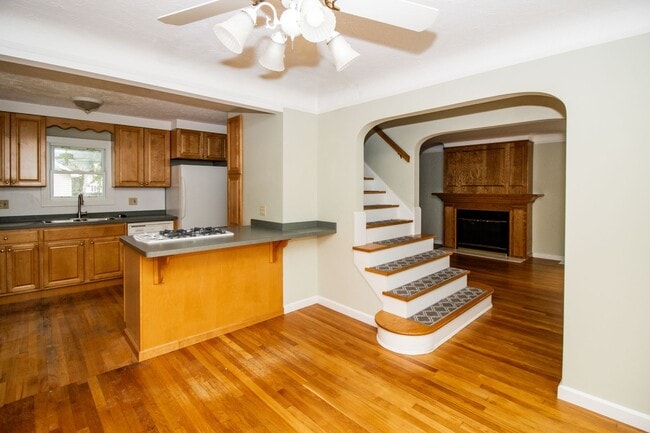 Photo - 20040 Bonnie Bank Blvd