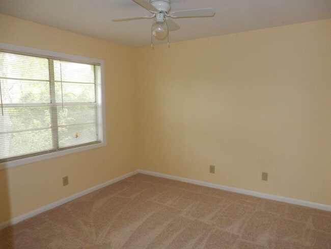 Photo - Fourteenth Avenue 4000 Unit A