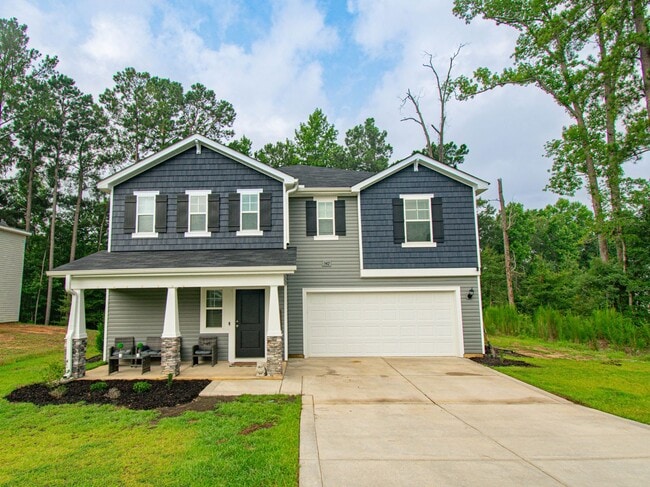 Building Photo - Coming Soon! 4 Bedroom 3 Bathroom- Dogs Okay!
