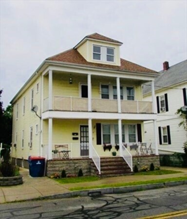 Photo - 31 Sharp St Apartment Unit 1