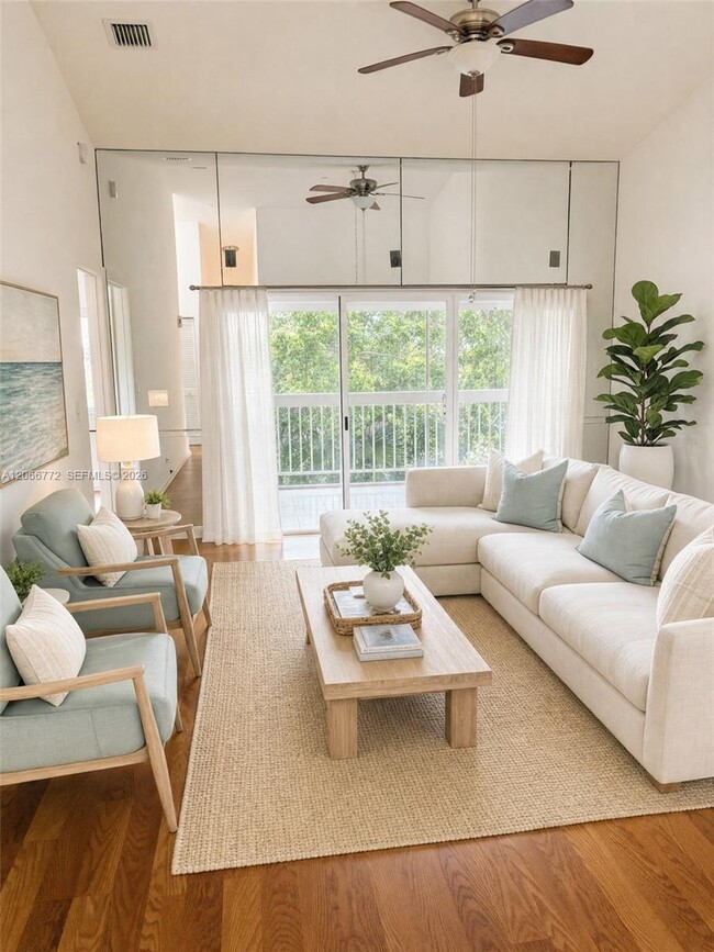Building Photo - 5016 Rose Hill Dr Unit 2303