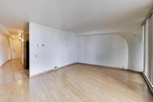 Photo - 300 N State St Unit 4702