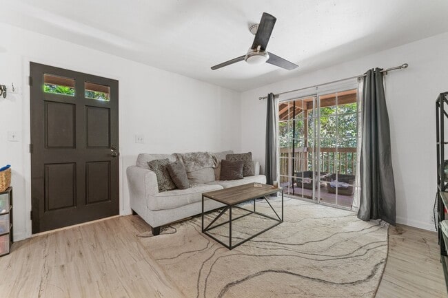 Photo - Kihei Villages - Unfurnished upstairs unit 2 bd/1.5 bath. Nicely remodeled.