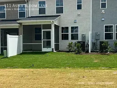 Photo - 111 Aster Bloom Ln