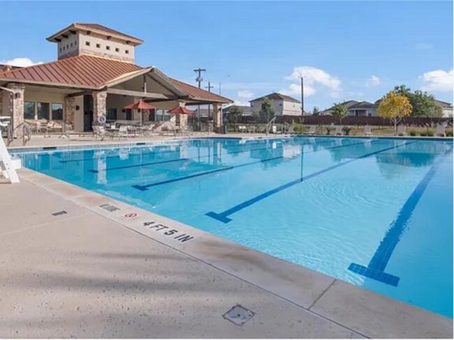 Photo - Like-New | 3 bed/2 bath | 1-story | No Carpet | Wonderful Amenities |On Golf Course in Mission De...
