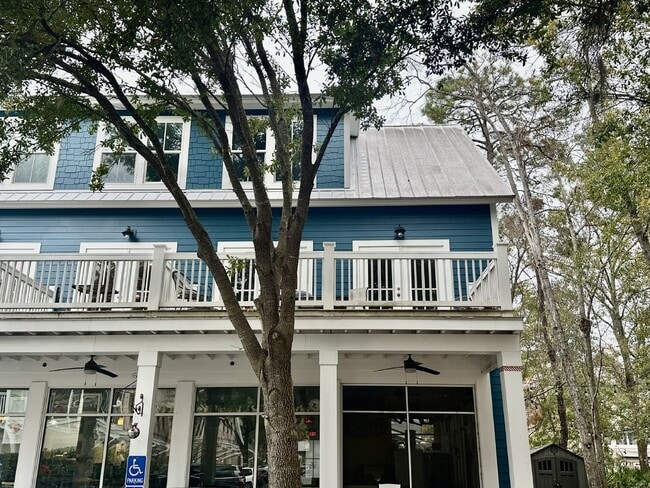 Photo - Two Bedroom Apartment in the Heart of Bluffton's Promenade! Unit #202