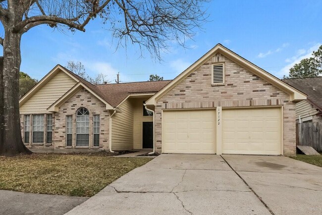 Photo - 17122 Highworth Dr House