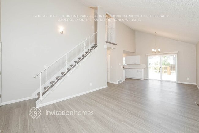 Photo - 2821 S Argonne St