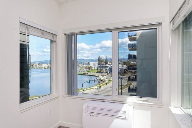 Photo - 1524 1st Ave Unit 502