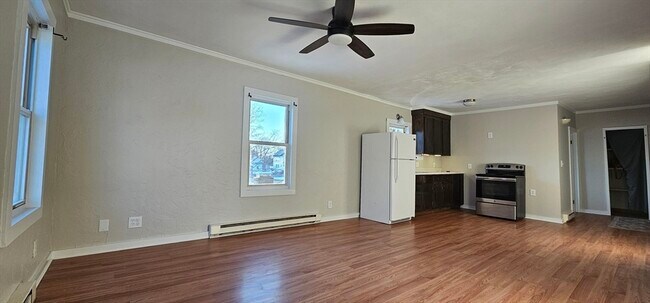 Photo - 8 Dustin St Unit 2