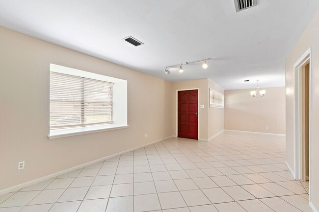 Photo - 5522 Ariel St