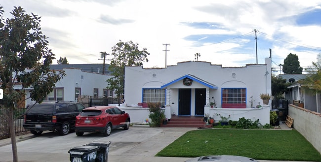 Photo - 1924 Browning Blvd Unidad 1926