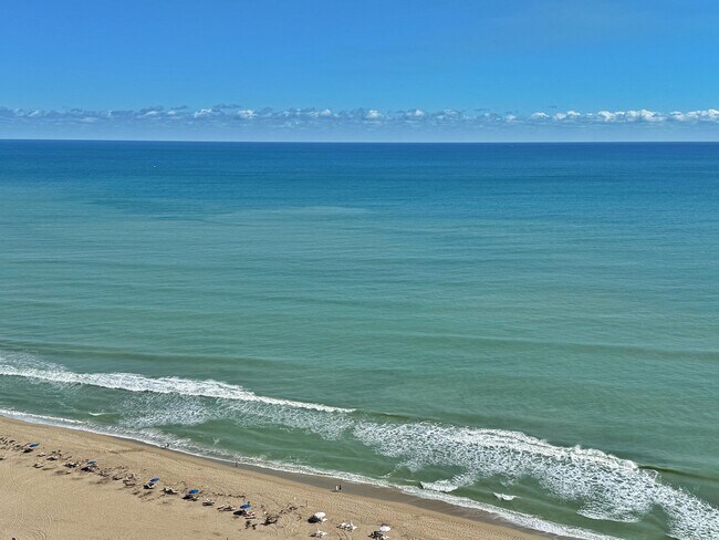 Photo - 3000 N Ocean Dr Unidad 32-B