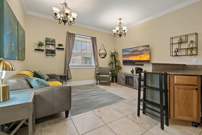 Photo - 611 S Orleans Ave Unit ID1272813P