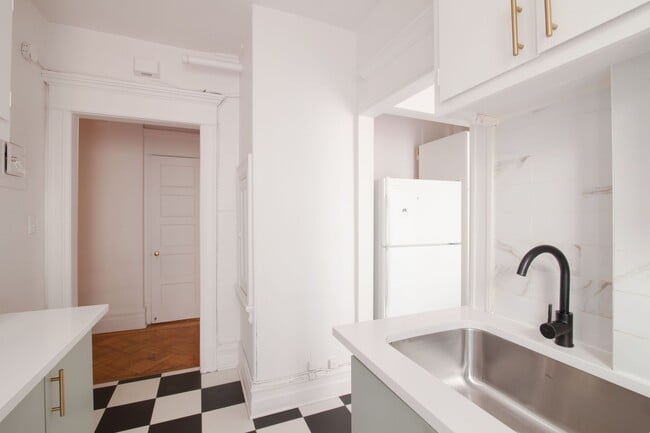 Photo - 1245 Rue St Marc Unit 7