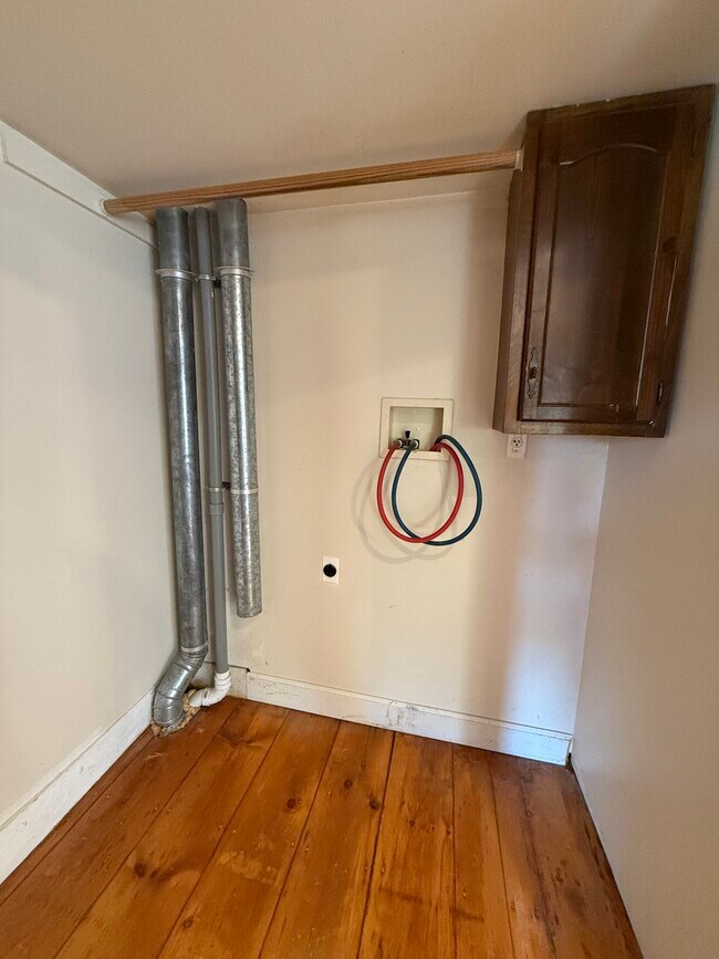 Photo - 4 Colvin Ave