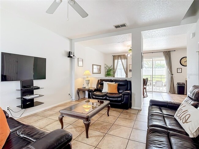 Photo - 228 Cassia Dr