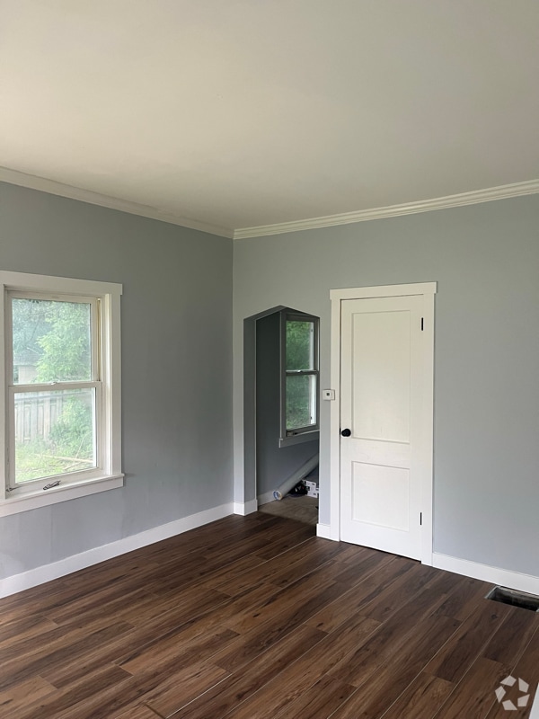 Building Photo - 2117 Kirkwood Blvd Rental