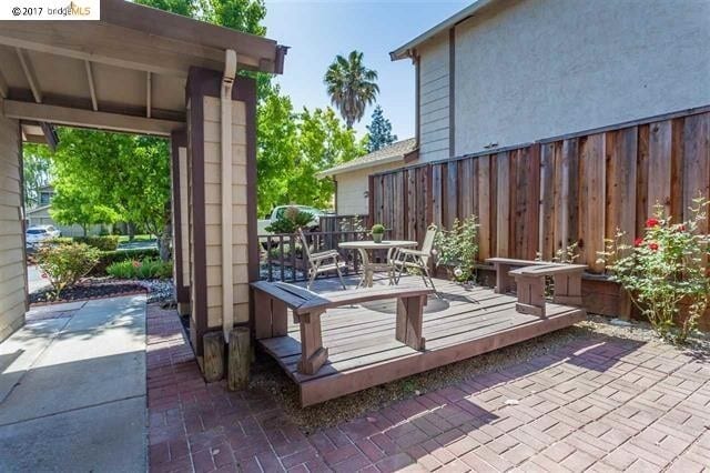 Photo - There Is No Place Like Home Like a Big Home