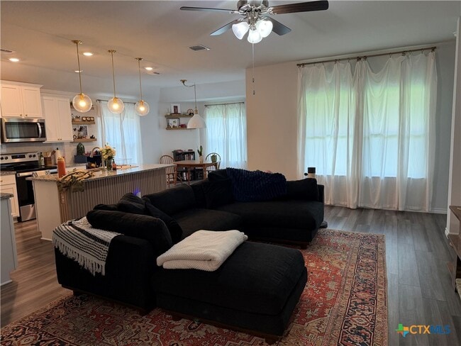 Photo - 5630 Baffin Ln