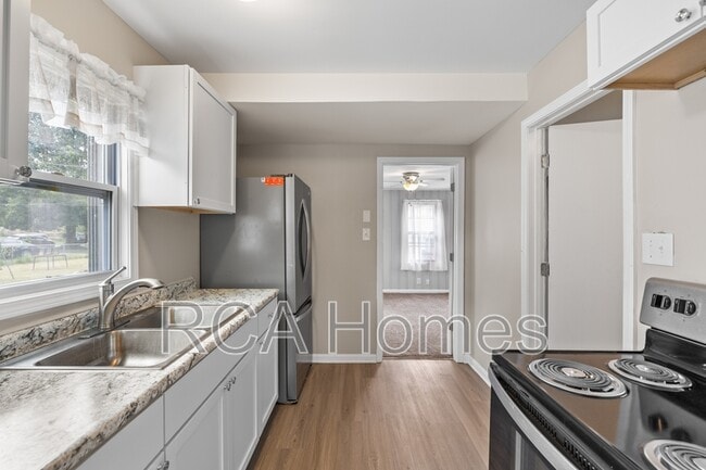 Photo - 4321 East 21st St