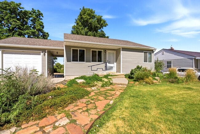 Photo - Updated 4-Bedroom Home for Lease in Ogden!
